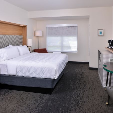 Holiday Inn & Suites - Farmington Hills - Detroit Nw By Ihg Екстериор снимка