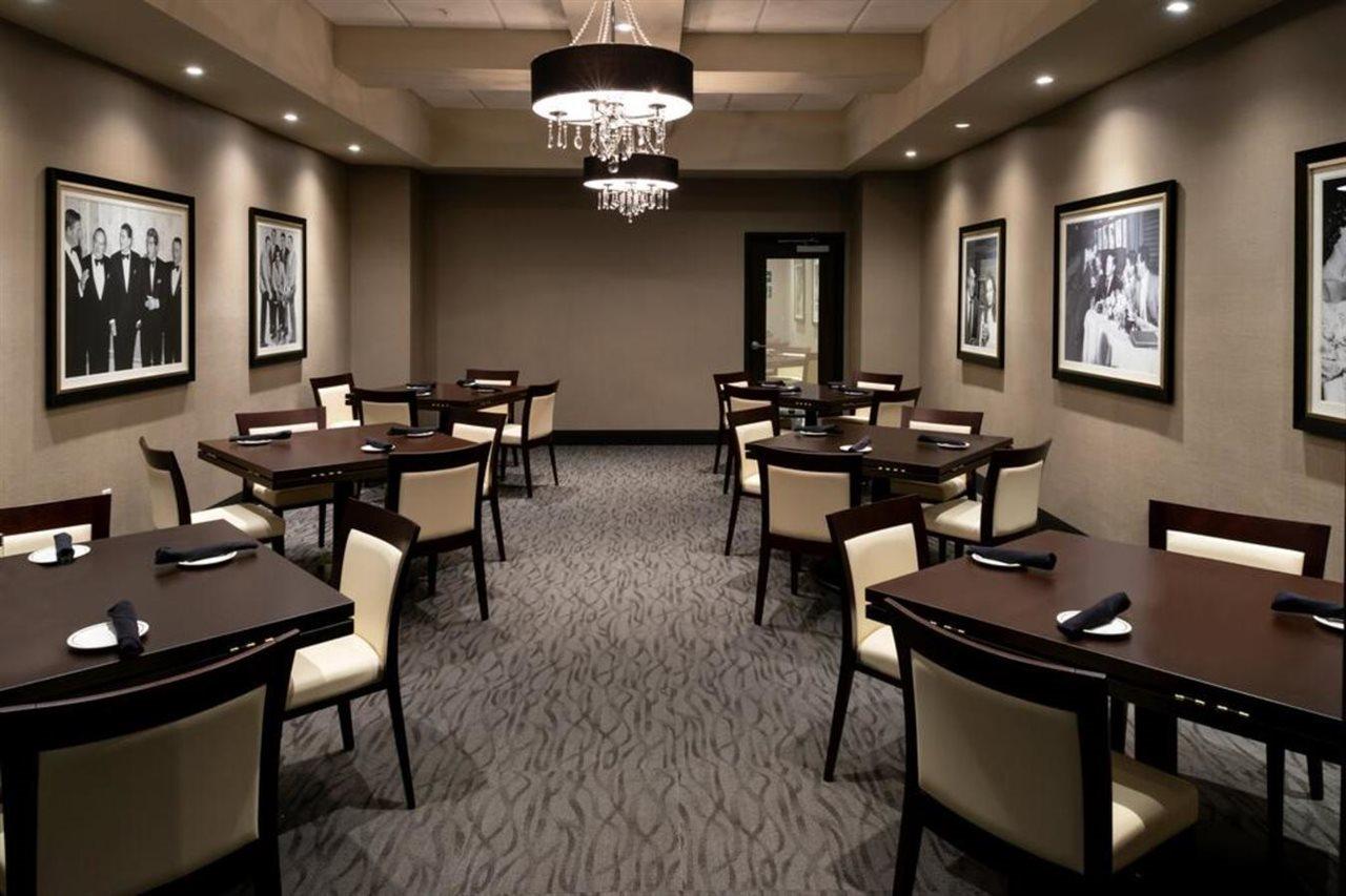 Holiday Inn & Suites - Farmington Hills - Detroit Nw By Ihg Екстериор снимка