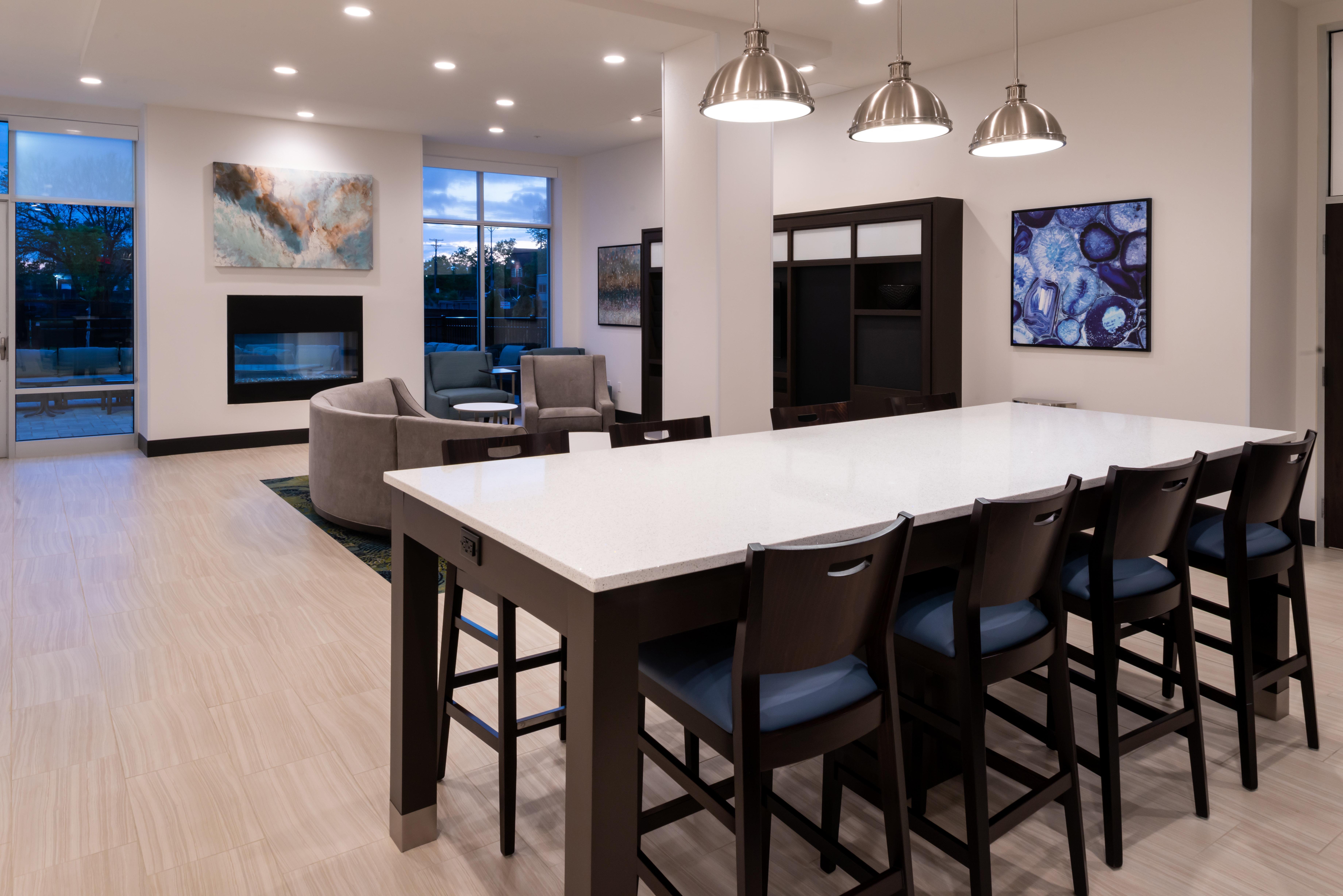 Holiday Inn & Suites - Farmington Hills - Detroit Nw By Ihg Екстериор снимка