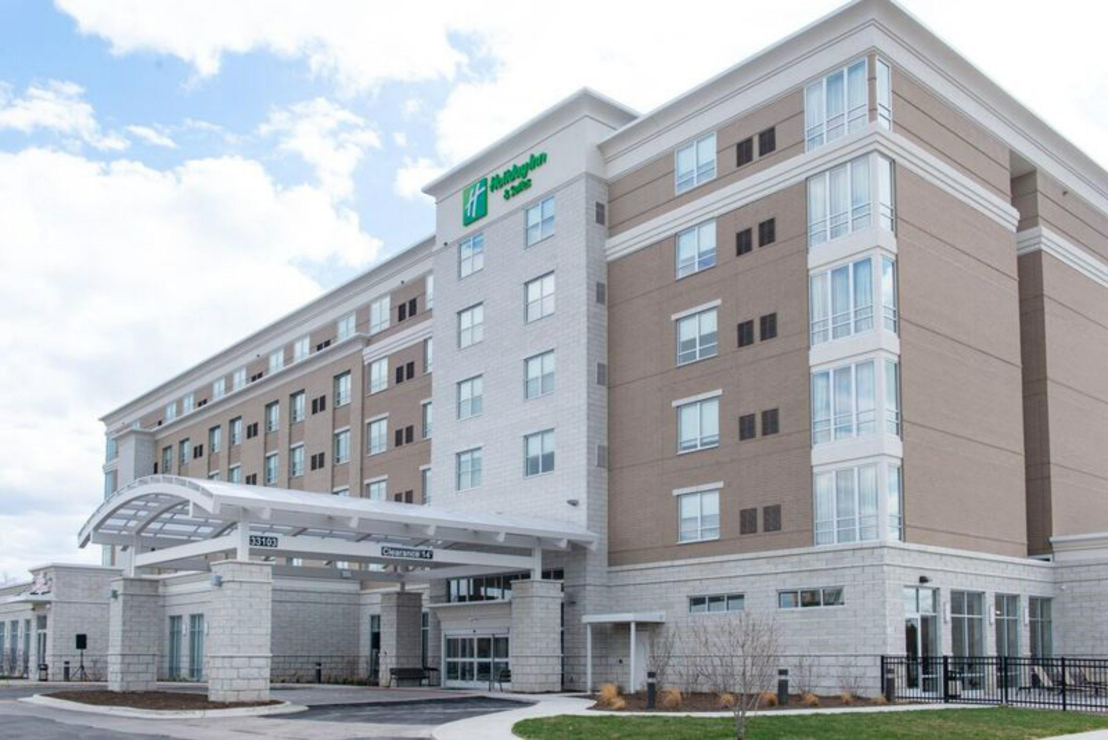 Holiday Inn & Suites - Farmington Hills - Detroit Nw By Ihg Екстериор снимка
