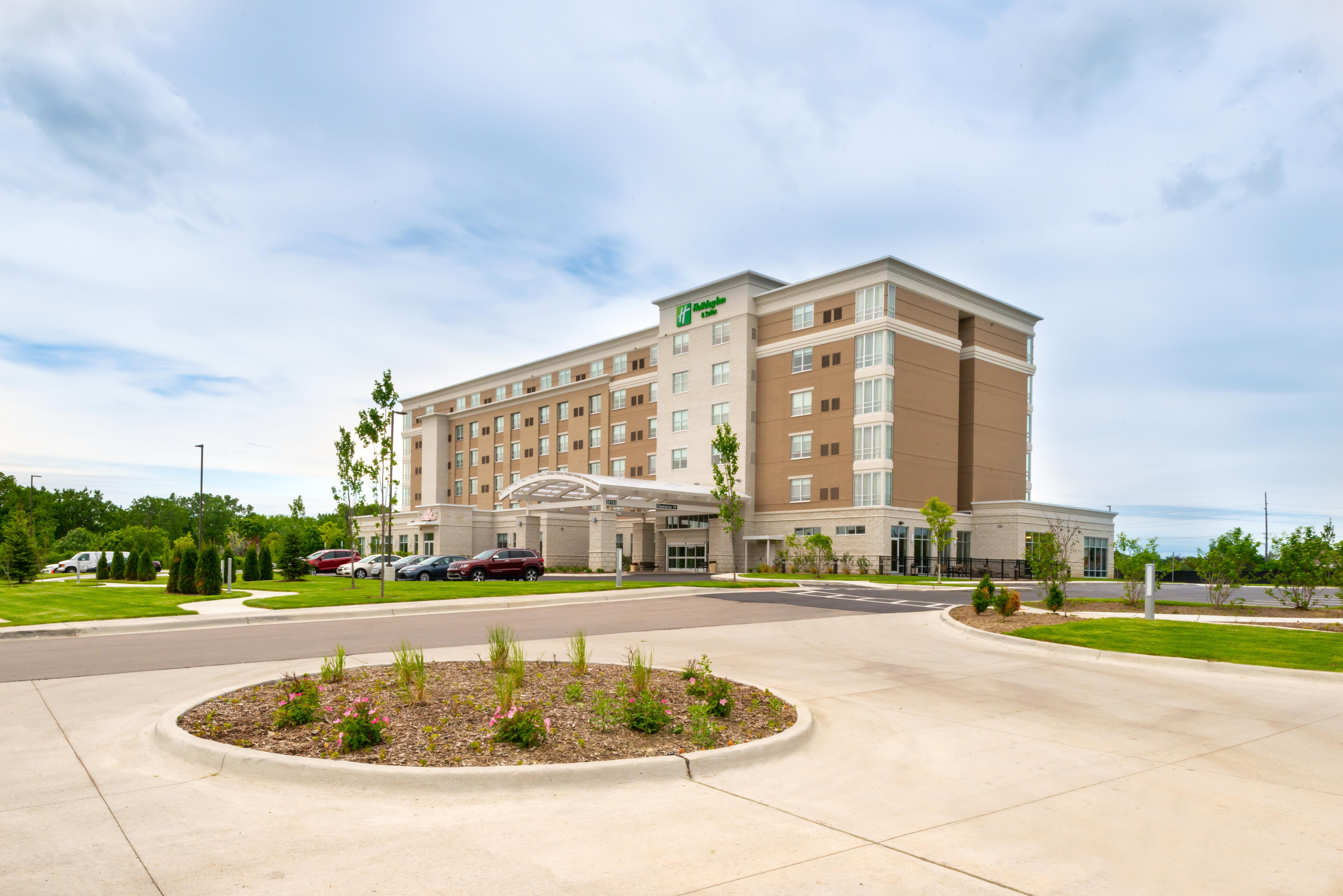 Holiday Inn & Suites - Farmington Hills - Detroit Nw By Ihg Екстериор снимка