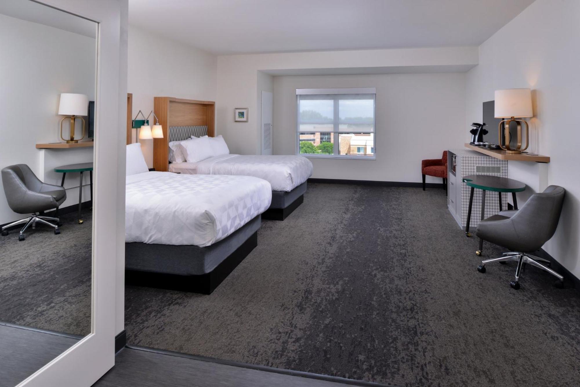 Holiday Inn & Suites - Farmington Hills - Detroit Nw By Ihg Екстериор снимка